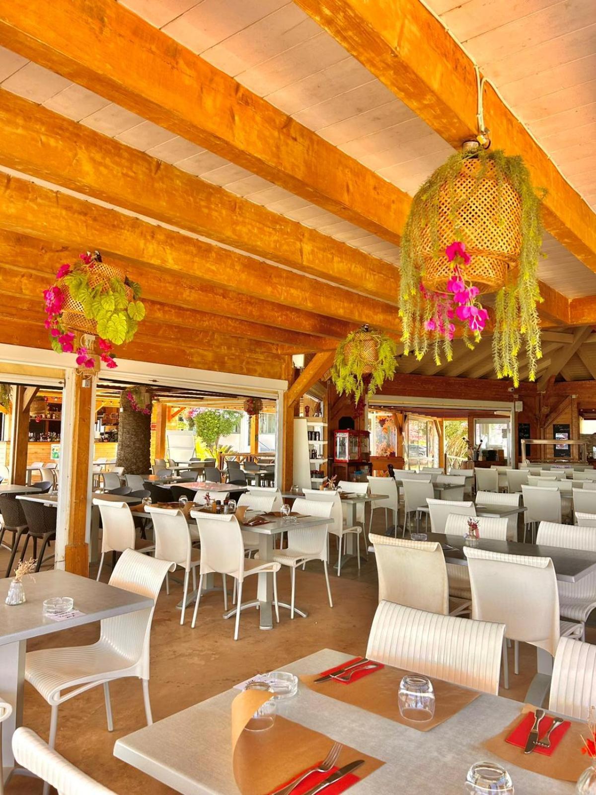 Hotel & Restaurant San Pellegrino Folelli Eksteriør bilde